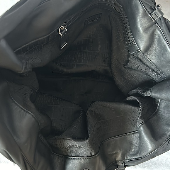 Stuart Weitzman Black Chain Strap Quilted Puffer Tote Bag Purse 🌺🌺 - Picture 6 of 7